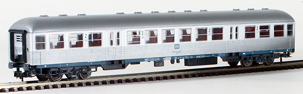 Consignment RO44402 - Roco German Silverline 2nd Class Open Coach of the DB