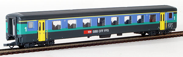 Consignment RO44495 - Roco Swiss 1st Class Express Coach of the SBB