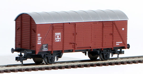 Consignment RO46042 - Roco German Freight Car with Barrel Roof of the DB
