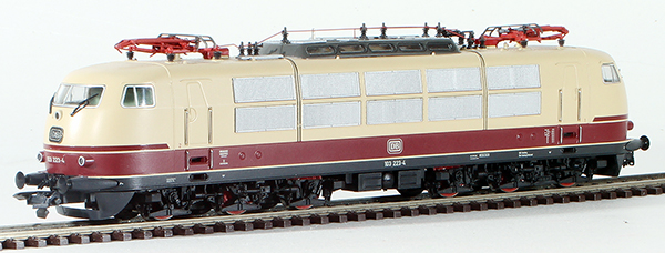Consignment RO63738 - Roco German Electric Locomotive Class 103 of the DB