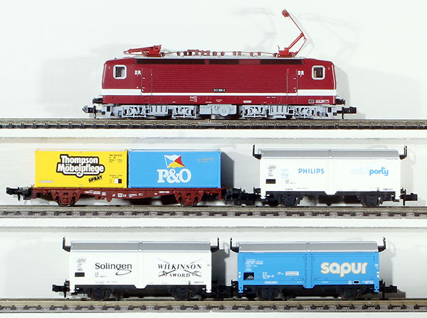 Consignment TR11032 - Minitrix German 5-Piece Freight Train Set of the DB/DR