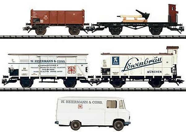 Consignment TR24029 - Trix 4-Piece Ships Provisions Freight Car and Van Set