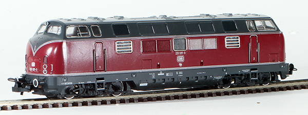 Consignment TR2456 - Trix German Diesel Locomotive Class 221 of the DB