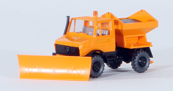 Consignment WI18646 - Wiking Unimog with Snowplow