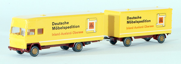 Consignment WI500 - Wiking Deutsche Mobelspedition Truck and Trailer