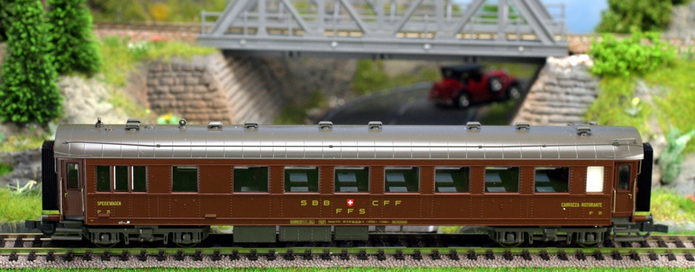 Consignment 44875 - Roco Swiss Passenger Coach