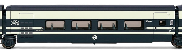 Electrotren E3280 - 1st Class Passenger Coach Talgo Pendular