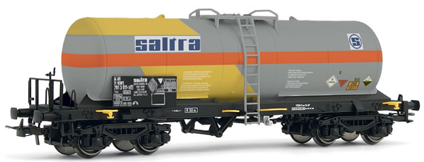 Electrotren E5495 - 4-axle tank wagon Saltra, slightly weathered