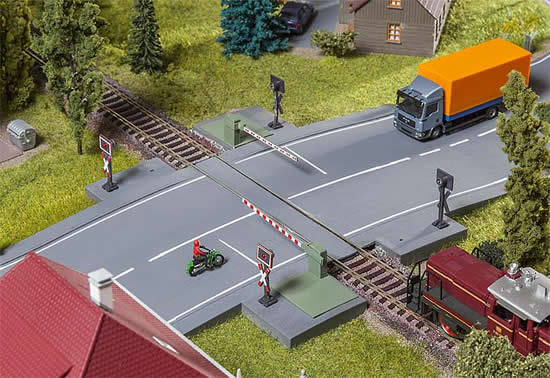 Faller 120244 - Railway gate with drive parts