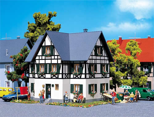 Faller 130259 - Half-timbered two-family house