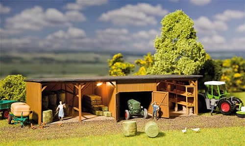 Faller 130523 - Hay bale store with workshop
