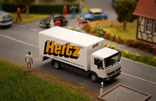 Faller 161560 - Lorry MB Atego Hertz (HERPA)