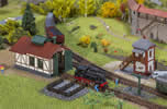 Branch line engine shed with block post Set