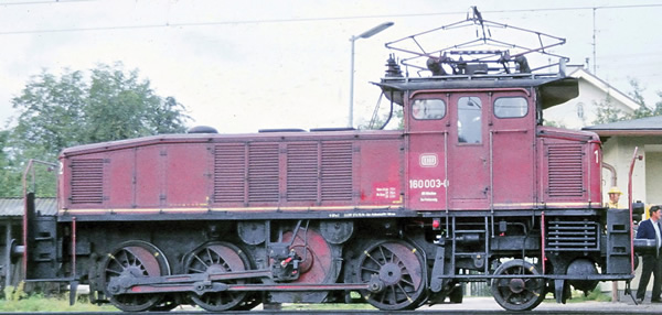Fleischmann 396073 - German Electric Locomotive BR 160 of the DB ( Marklin Digital Coupler + Sound)