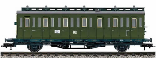 Fleischmann 507152 - German Compartment Coach 2-axle of the DR