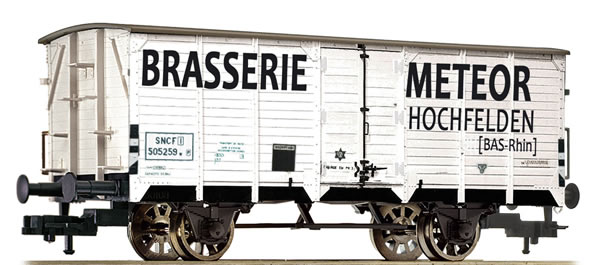 Fleischmann 534148 - French Box Car Brasserie Meteo of the SNCF