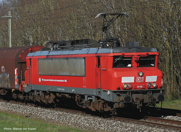 Fleischmann 732171 - German Electric locomotive 1616 of the DB AG (Sound)