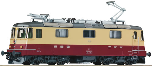 Fleischmann 734001 - Swiss Electric locomotive Re 4/4  TEA  of the SBB