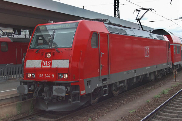 Fleischmann 738805 - German Electric Locomotive BR 146.2 of the DB-AG      