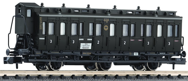 Fleischmann 806504 - 3-axled 2nd/3rd class compartment coach with brakeman‘s cab, type BC3 pr03 DRG