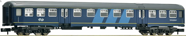 Fleischmann 814710 - 2nd class passenger coach type Plan W, NS
