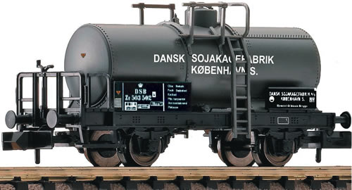 Fleischmann 842610 - DSB Tank wagon of the “Dansk Sojakagefabrik” 