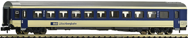 Fleischmann 890210 - 2nd class passenger carriage        