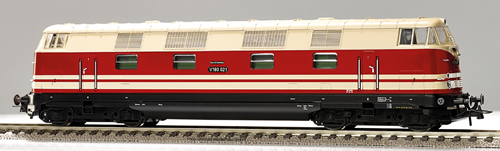 Gutzold 47090 - German Diesel Locomotive V180-021 of the DR
