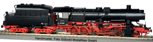 Gutzold 56010 - German Steam Locomotive 52 4900 with Coal Dust Tender of the DR