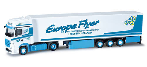 Herpa 301466 - Mercedes-Benz Actros Gigaspace refrigerated box trailer Europe Flyer (NL)