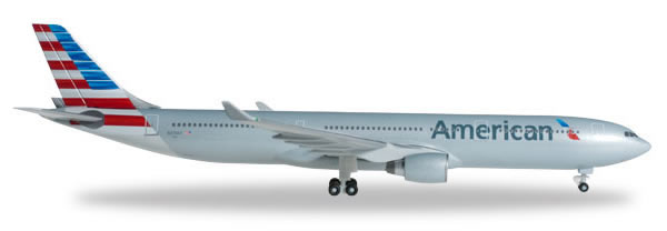 Herpa 527392 - Airbus 330-300 American Airlines