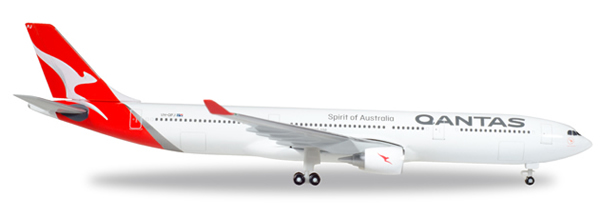 Herpa 530156 - Airbus 330-300 Qantas, Vh-Qpj