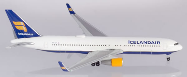 Herpa 533102 - Boeing 767-300 Icelandair, Eldgja