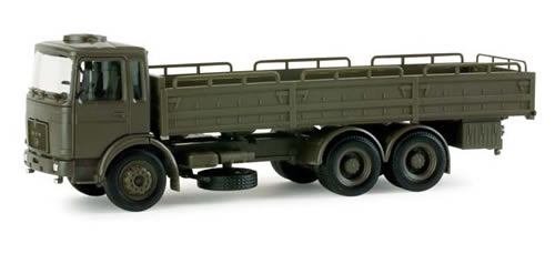 Herpa 742740 - MAN truck 10t olive 