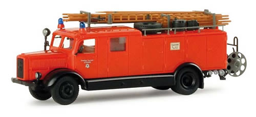 Herpa 743112 - Mercedes Fire Truck LF 55 Itzehoe 1685 Emergency