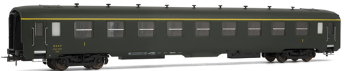 Jouef 4068 -  SNCF, DEV AO 1st class coach.