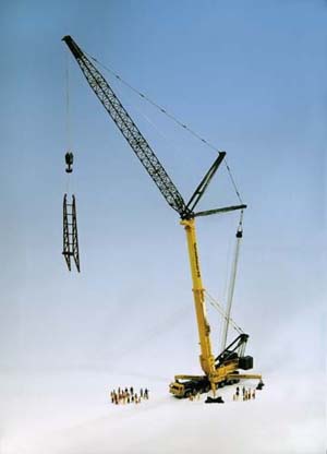 Kibri 13033 - H0 LIEBHERR LTM 1800 heavy-duty mobile telescopic crane with swing-away