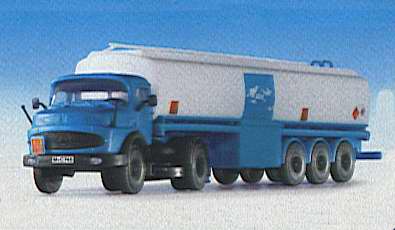 Kibri 14610 - H0 MB round bonnet with ARAL petrol truck