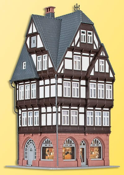 Kibri 38450 - H0 Half-timbered city house