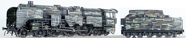 KM1 100502 - German Steam Locomotive BR 05 003, DR Ep. IIc, RBD Essen, Bw Altona, NEM 