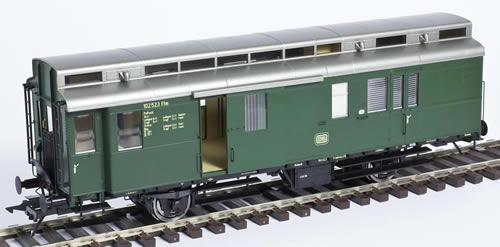 LenzO 41131-01 - Mail and luggage car PwPosti 34. 2-axle. green