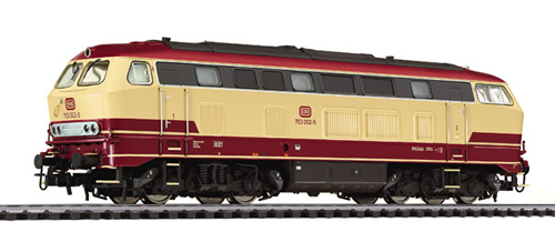Liliput 132029 - Diesel Locomotive BR 753 Beige/Red DB Ep.IV
