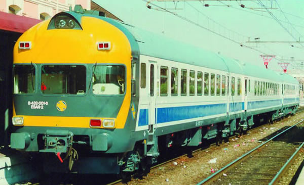 Mabar M-84323s - Spanish 3 unit Railcar UT432 of the RENFE INTERCITY (DCC Sound Decoder)