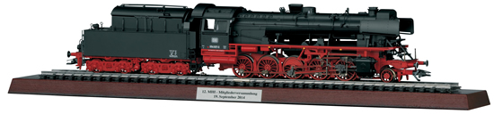 Marklin 37047 - German Steam locomotive BR 50.40 of the DB. (Marklin Exclusive MHI Dealer Loco) 