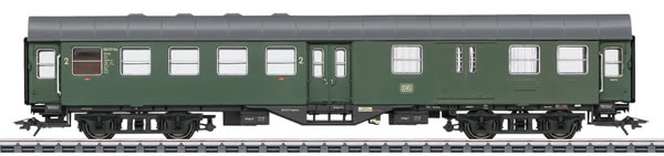 Marklin 41330 - German 2nd Class Passenger Car & Baggage Car of the DB