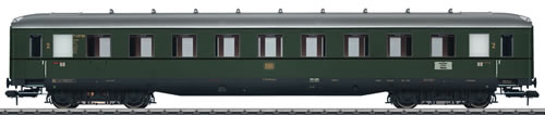 Marklin 58142 - DB Skirted Passenger Car 2nd class