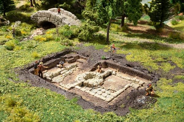 Noch 58615 - Roman Bath Excavation