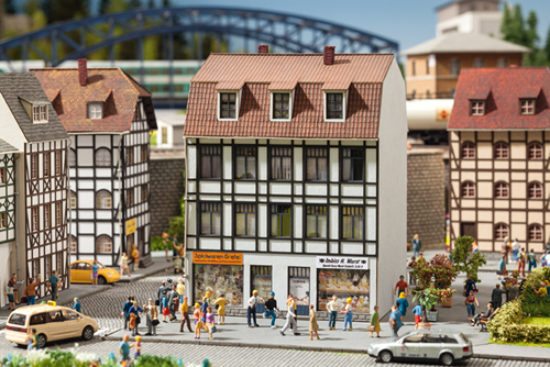 Noch 66502 - Old Town Building w/ Toy Shop