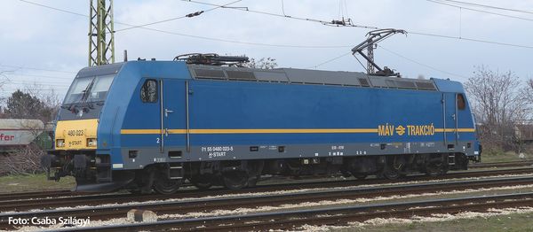 Piko 21623 - Hungarian Electric Locomotive 480 of the MAV (DCC Sound Decoder)