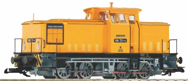 Piko 37591 - German Diesel locomotive BR 106 of the DR (Sound)